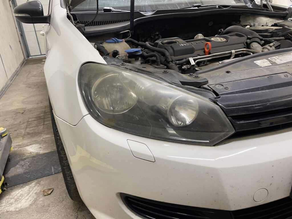 Před renovací světel Golf